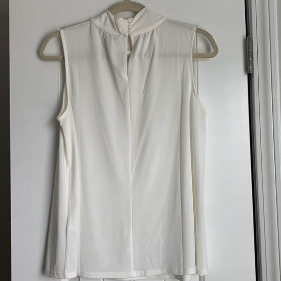 H&M off white blouse tank top size Medium. - Picture 3 of 8